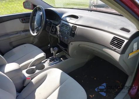 2008 Kia Optima Lx z USA, uszkodzony, nr VIN KNAGE123185241901